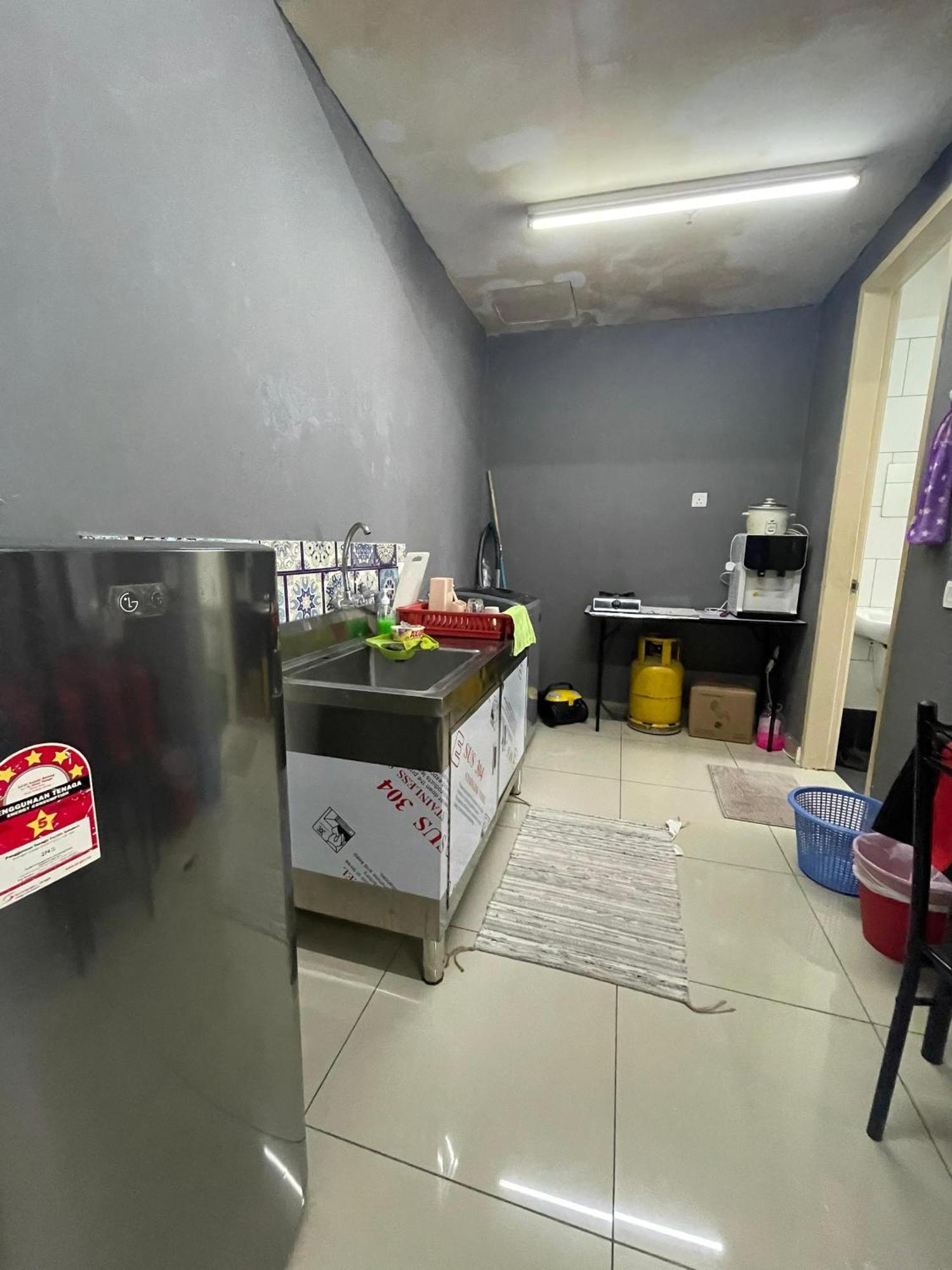 Urban 360 Studio Love Rara Suite Homestay Cuevas de Batu Exterior foto